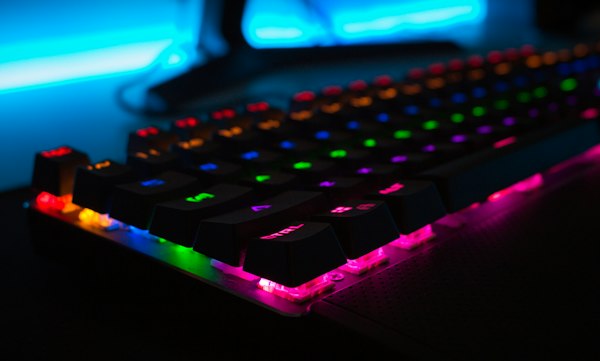 LPL夏季赛电竞战队对决